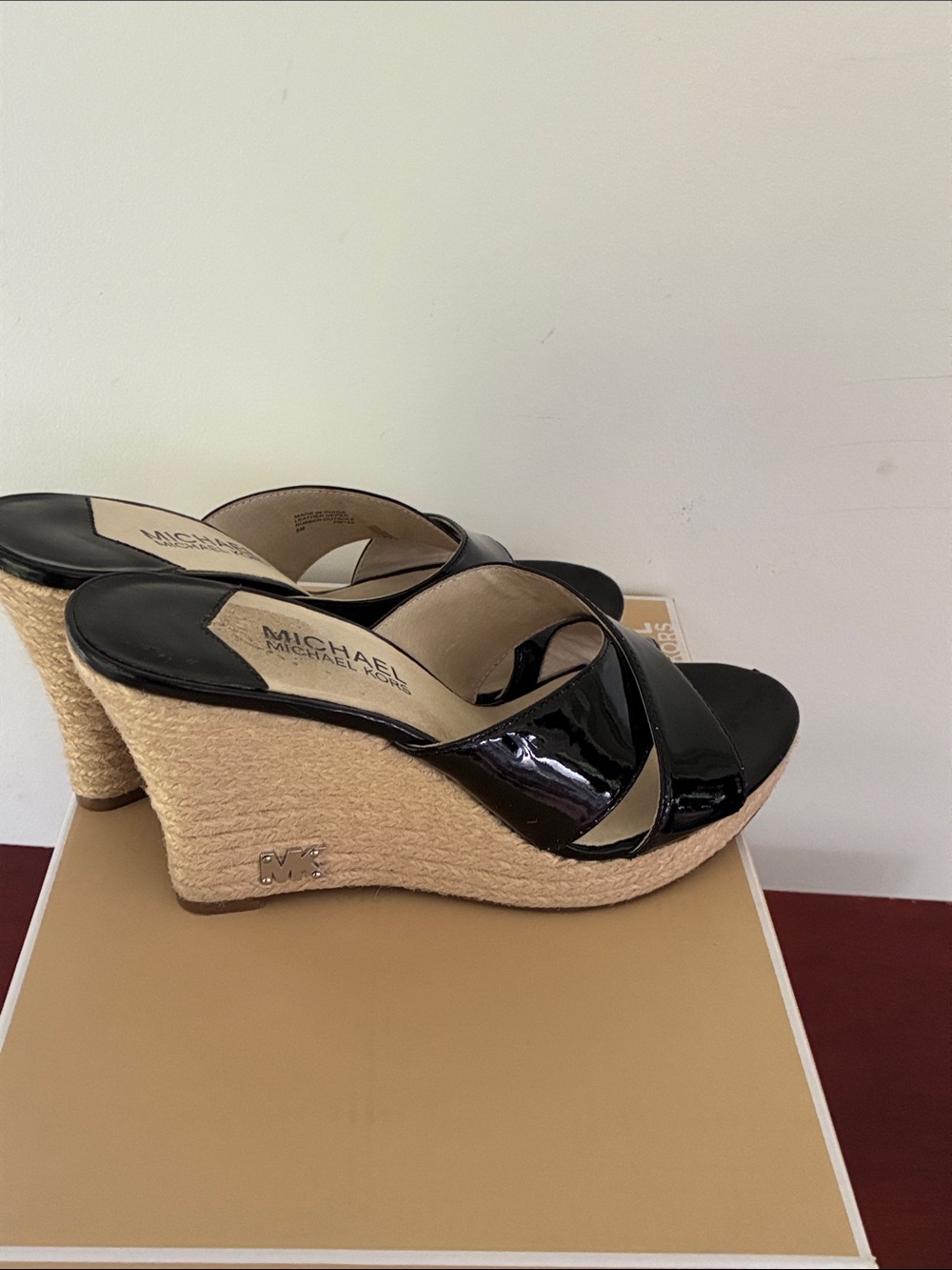 MICHAEL Michael Kors Black Patent Espadrille Wedge Slides - Picture 7 of 12